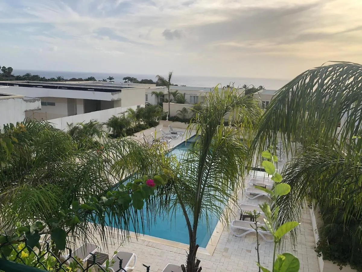 Villa Westmoreland Hills - Mount Standfast - St James - Full Gym Membership Saint James