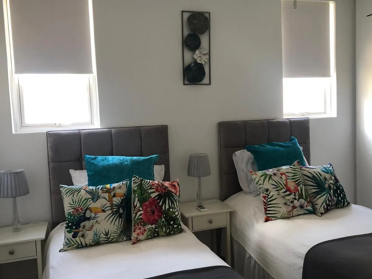 Villa Westmoreland Hills - Mount Standfast - St James - Full Gym Membership Saint James Barbados