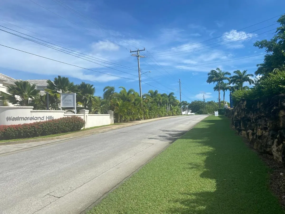 Villa Westmoreland Hills - Mount Standfast - St James - Full Gym Membership Saint James